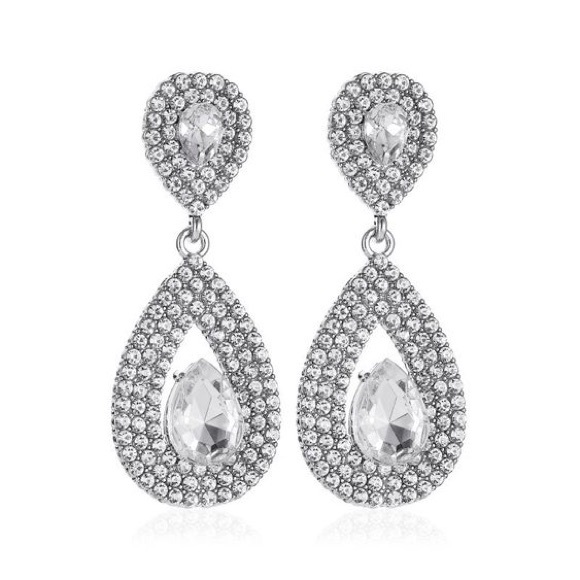 Jewelry - Silver Rhinestone Tear Drop Earrings